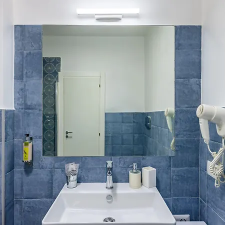 Apartment Direlo Neapel